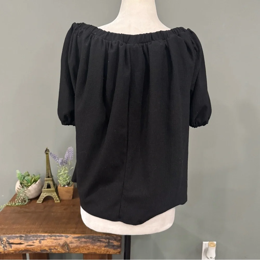 Anthropologie Short Sleeve Top - Picture 3 of 12